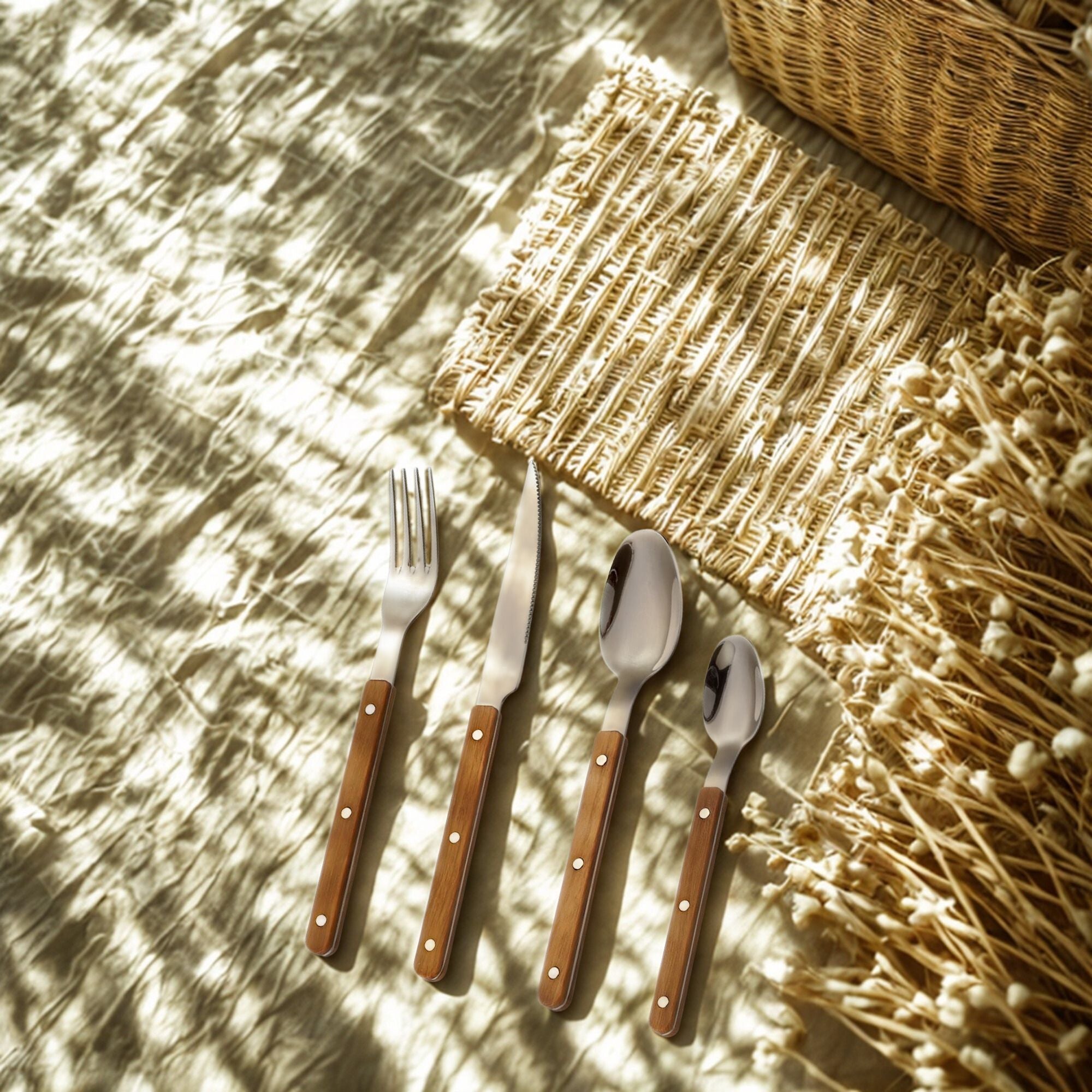 4 Piece Imitation Wood Utensil Set With Cotton Pouch