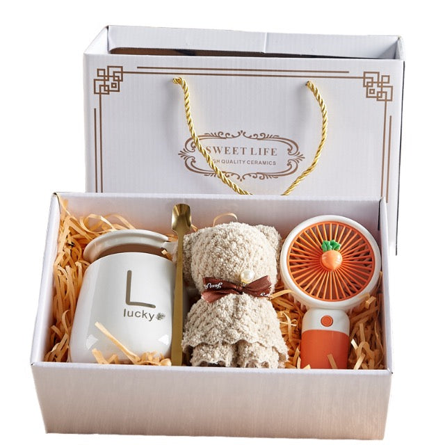 Ceramic Mug Fan Towel Gift Box Set Basket