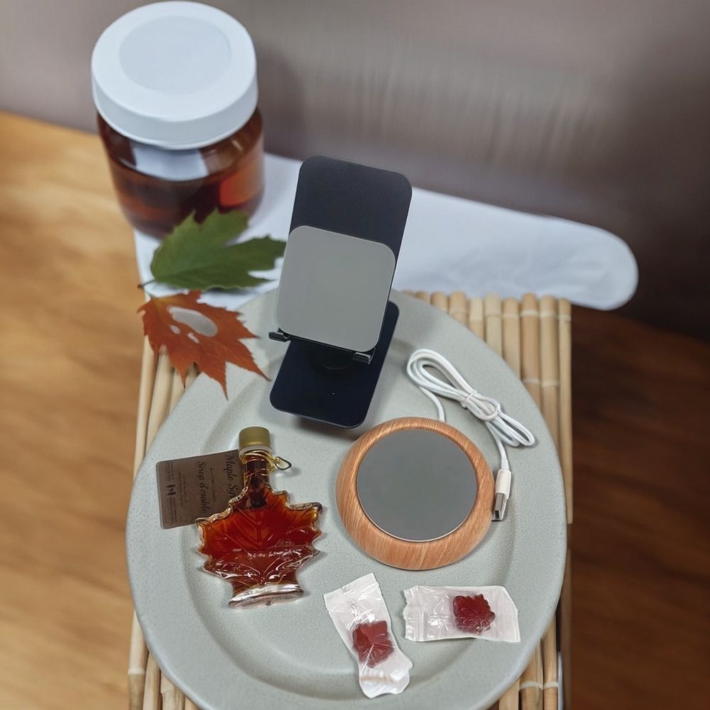 Desk Buddy Set With 50ml Maple Syrup