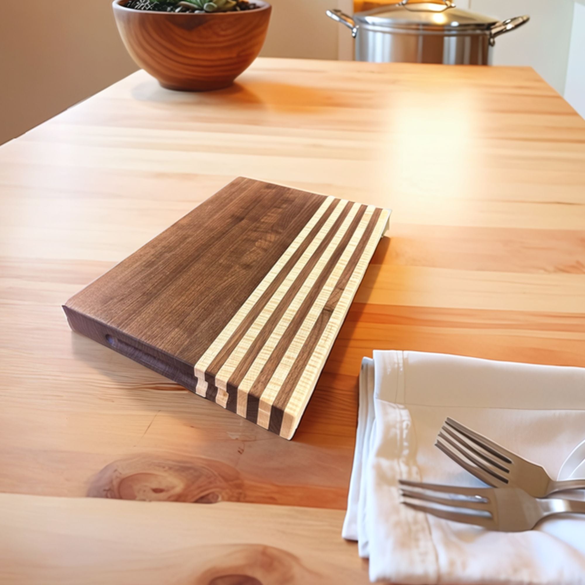 Tiger Maple Inlays Board 17 - inch - Delite Promotional Products