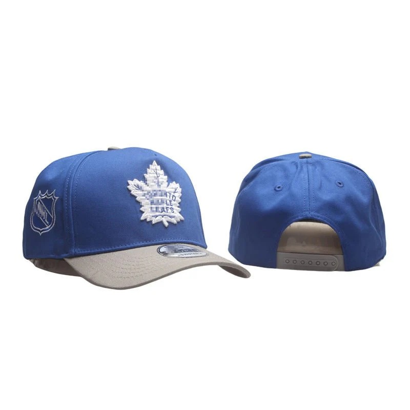 Sombrero de béisbol con borde curvado