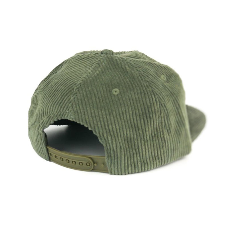 Casquette de baseball à bec plat en velours