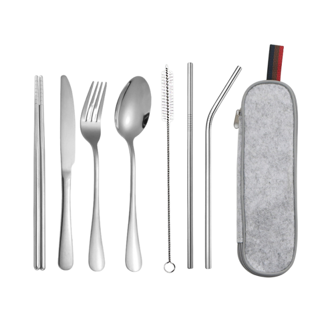 Utensilios de acero inoxidable con caja
