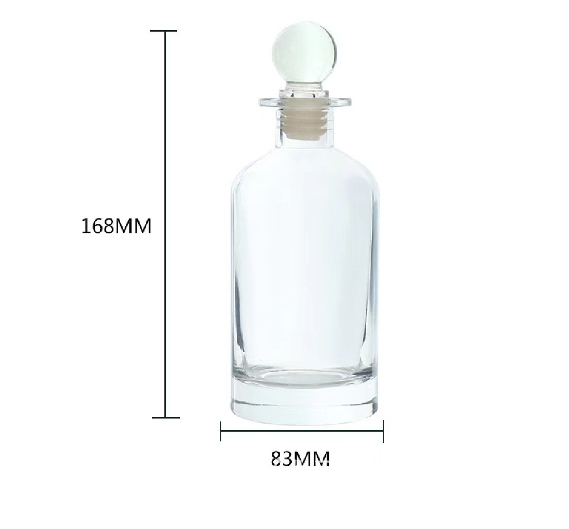 Bouteille de whisky en verre