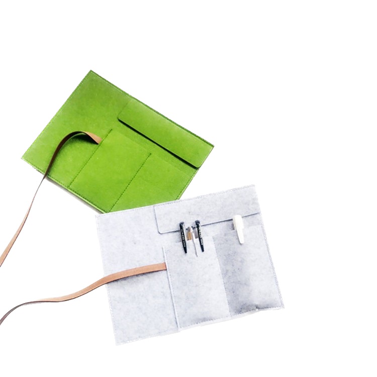 Petit sac de rangement en feutre
