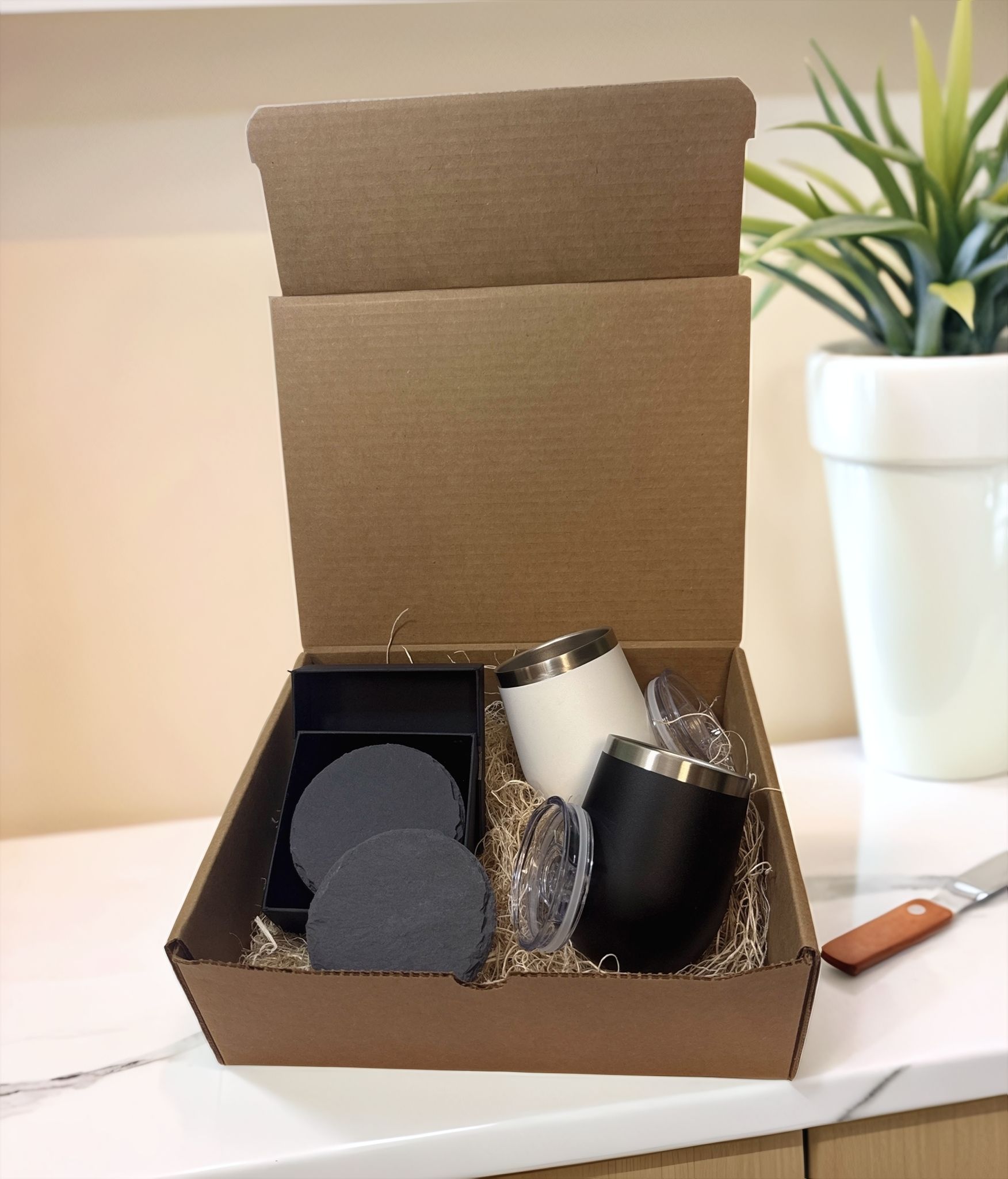 Ensemble cadeau réfrigéré et fabriqué