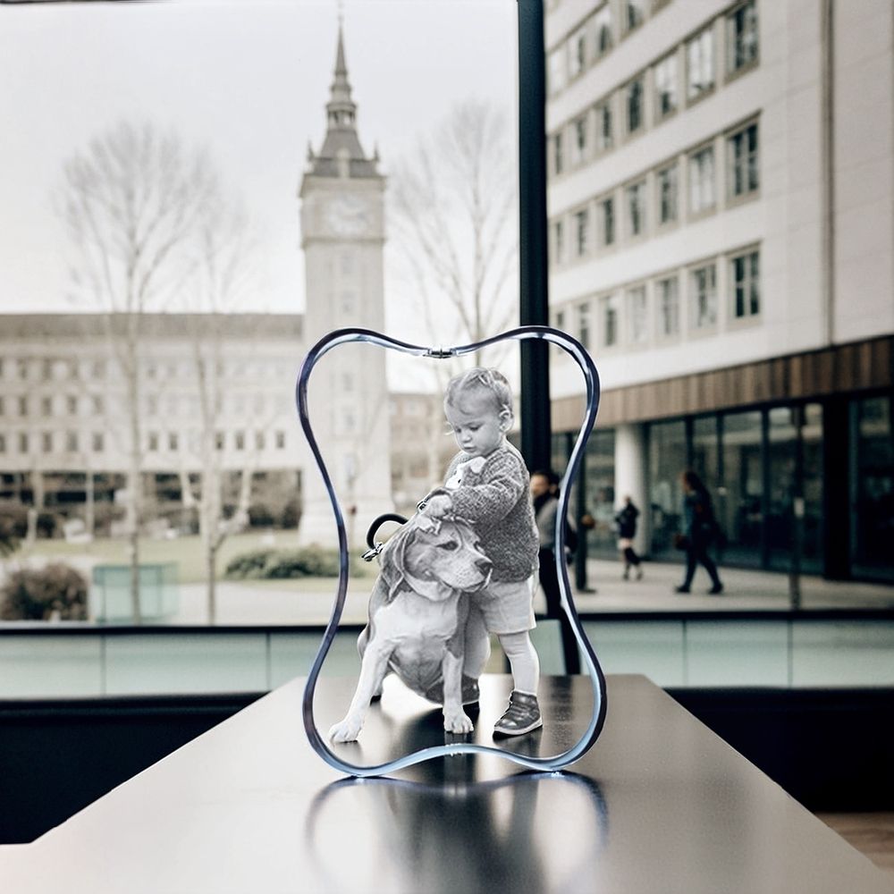Muestra de cristal con forma de hueso